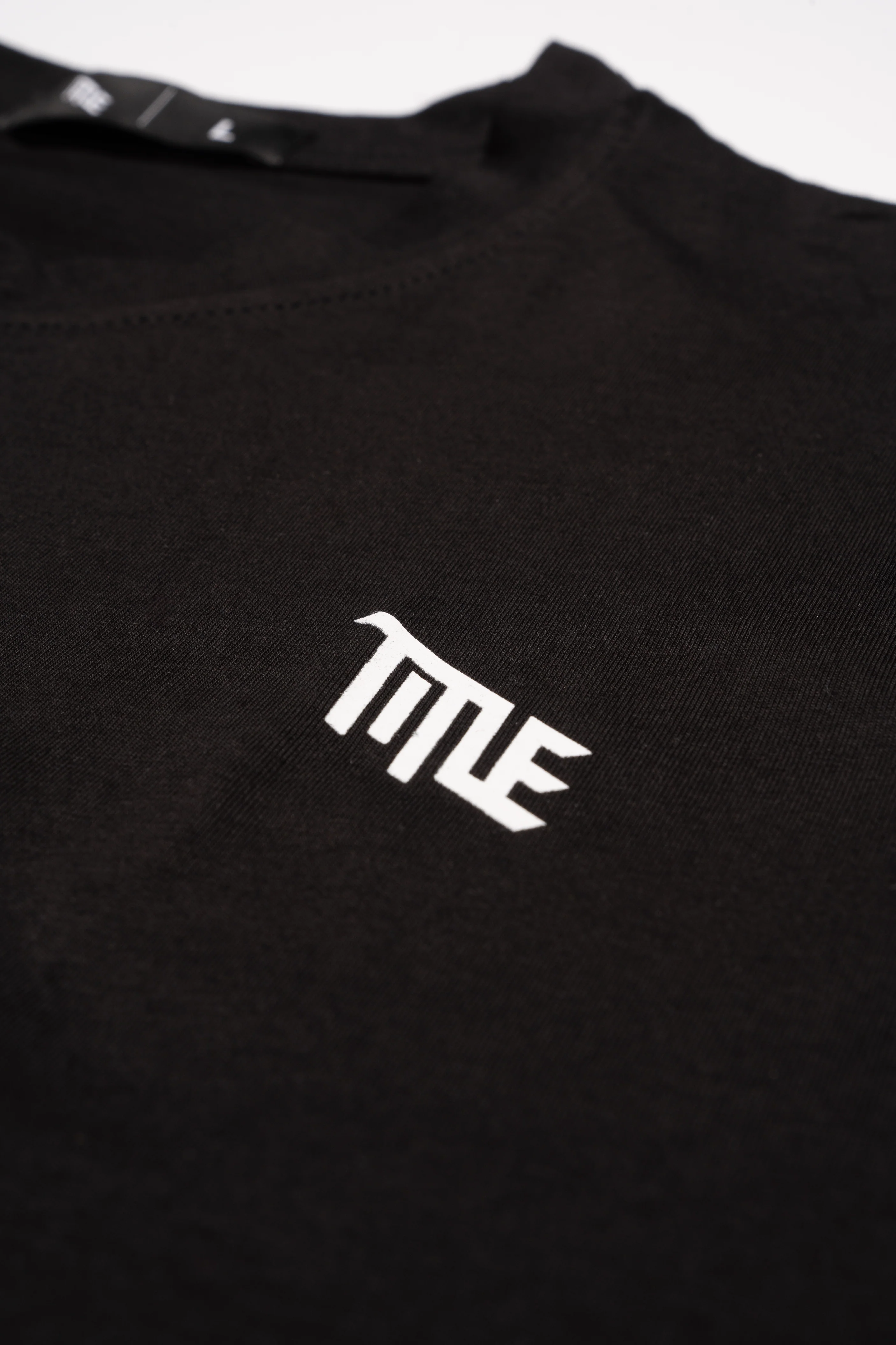 Essential Lightweight T-Shirt - Image 3
