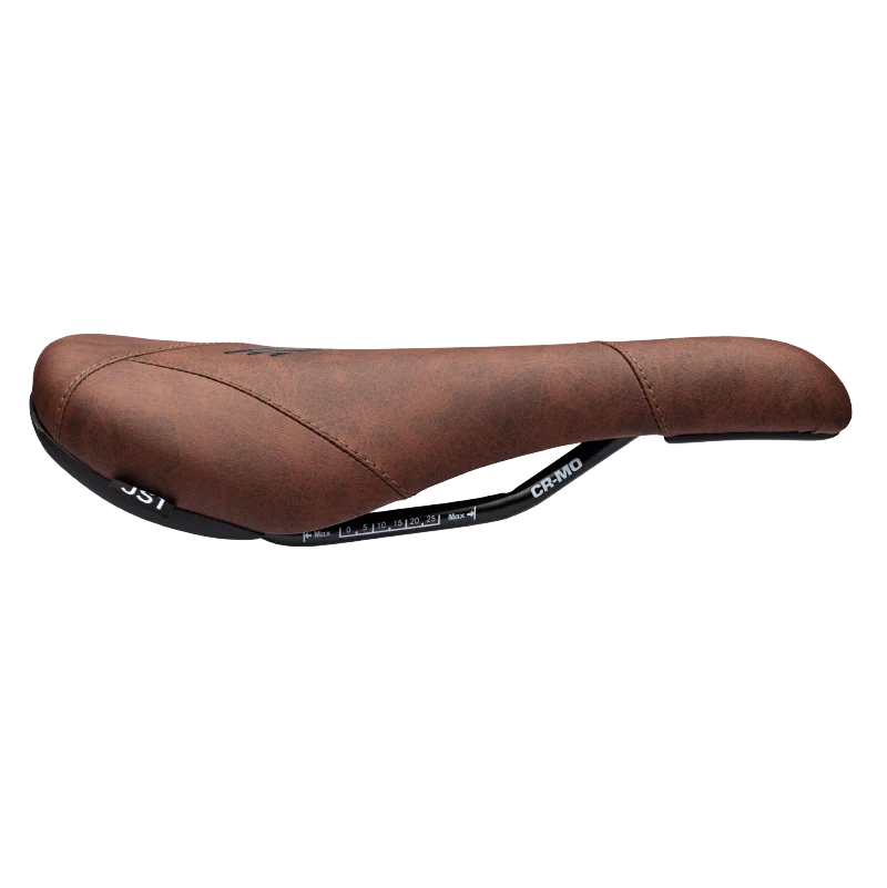 Upcycled JS1 Saddle - Image 16