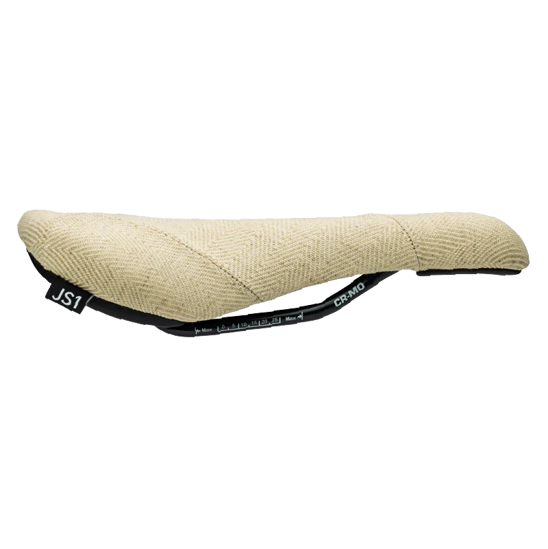 Upcycled JS1 Saddle - Image 17