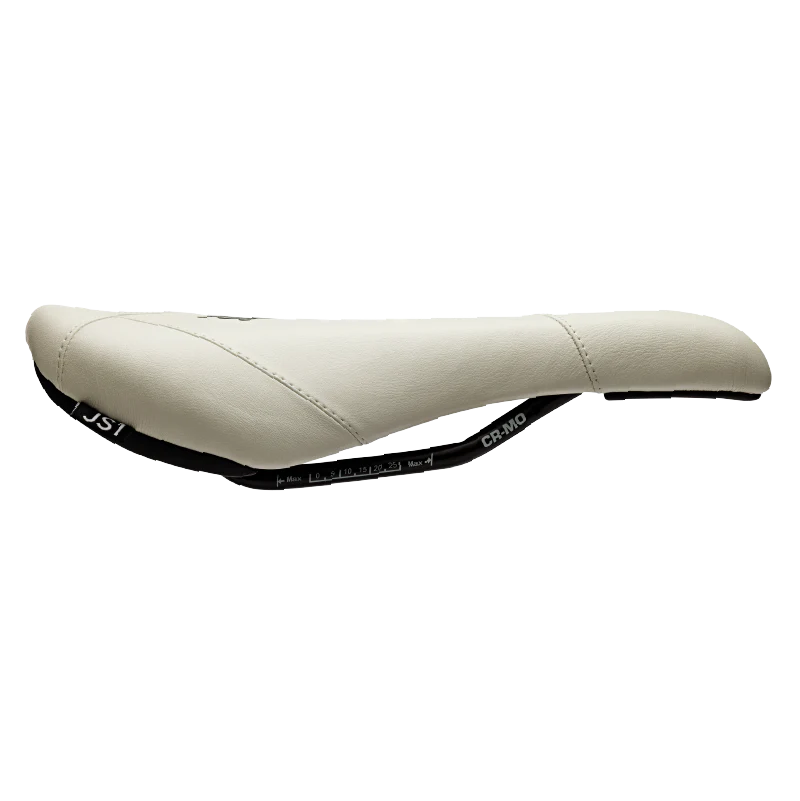 Upcycled JS1 Saddle - Image 18